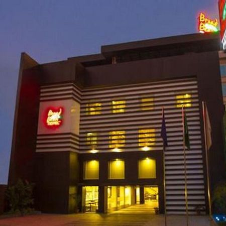 Hotel Broad Bean Cochin Kochi Exterior foto